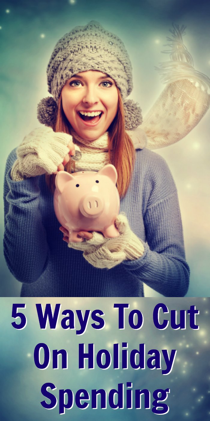 5 Ways To Cut On Christmas Spending - Spend less this holiday and save money on Christmas | Mommy Evolution