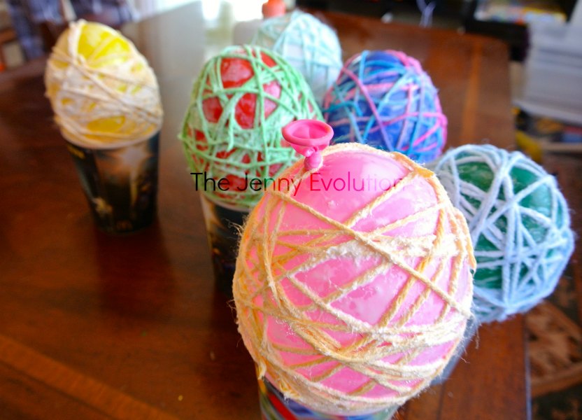 DIY Easter Egg Garland | Mommy Evolution