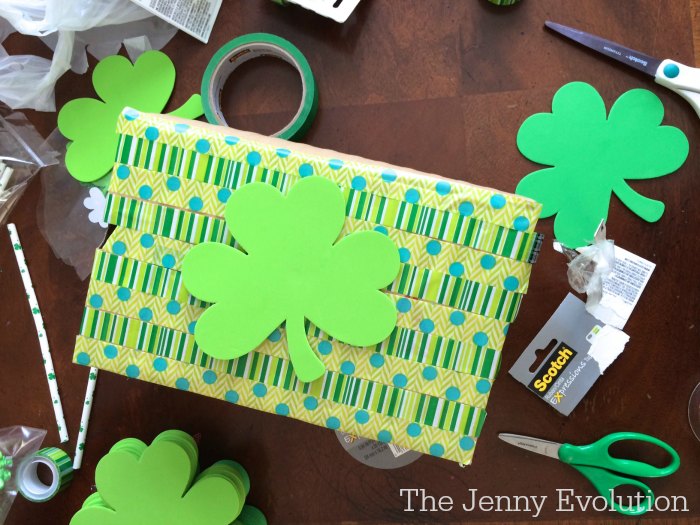 Make Your Own Leprechaun Trap - A St. Patrick's Day Craft with the Kids | Mommy Evolution