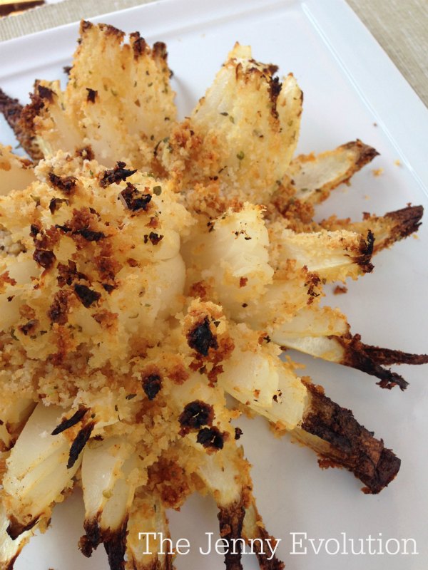 Copycat Outback Steakhouse Blooming Onion Recipe | Mommy Evolution