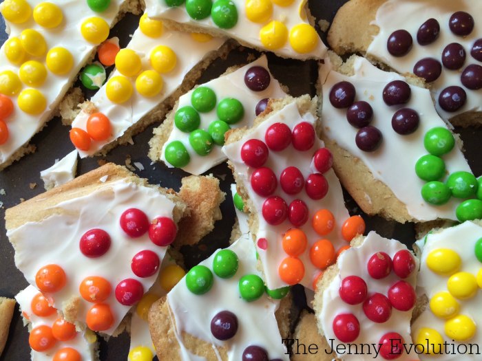 Skittles Rainbow Sugar Cookies Bark Recipe | Mommy Evolution