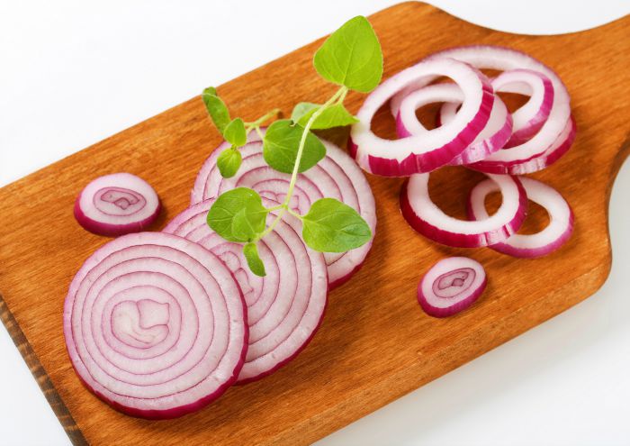 Tip! How to Cut an Onion Without Crying