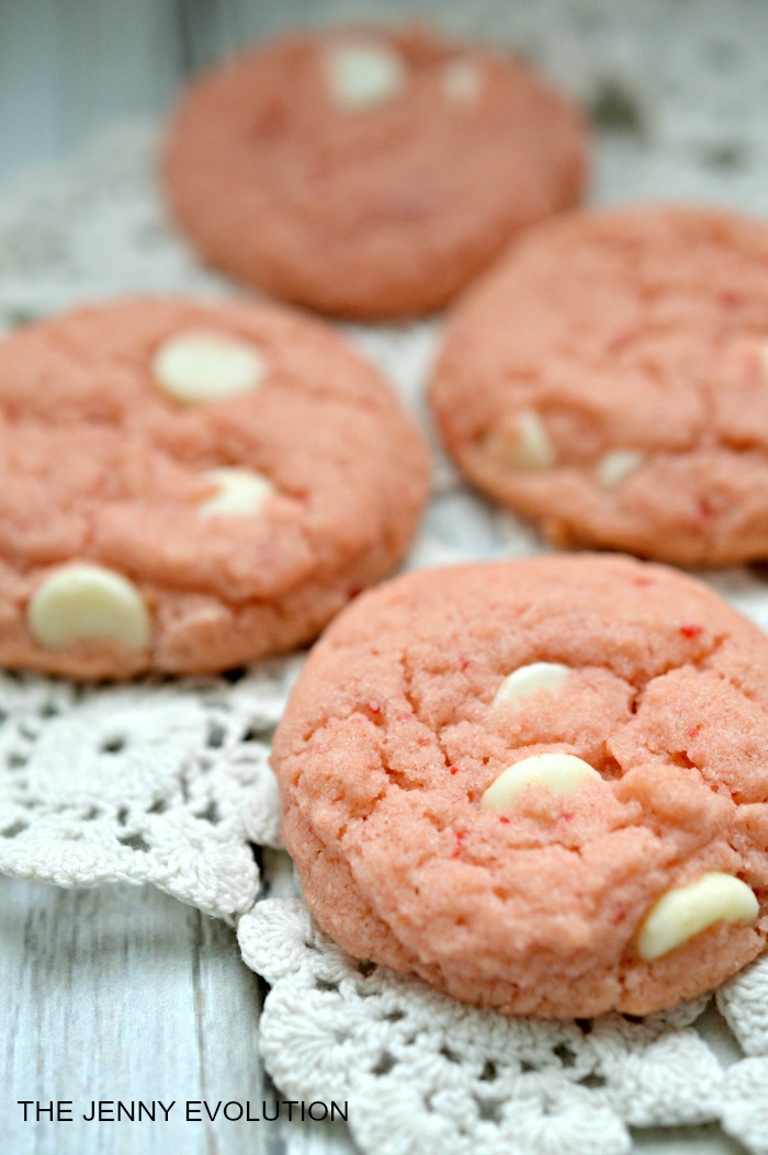 White Chocolate Chips Strawberry Cookies from Cake Mix