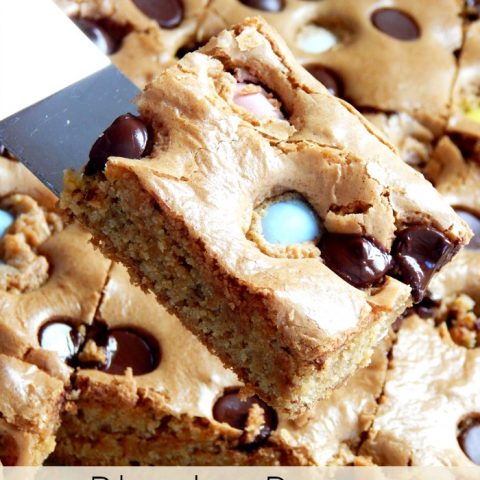 Easter Candy Blondies Recipe