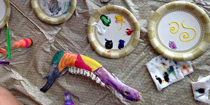 Painting Bones Nature Craft: Painting with a Twist