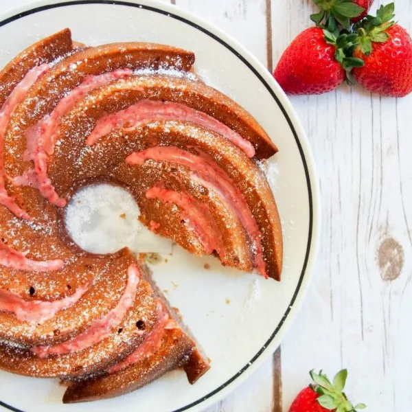 Image for Strawberry bundt cake