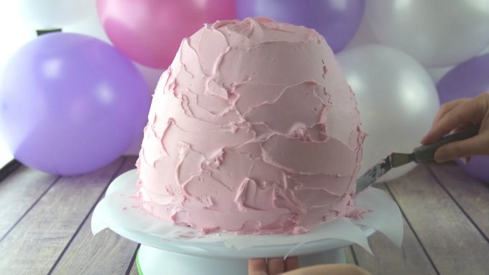 cake shape iced