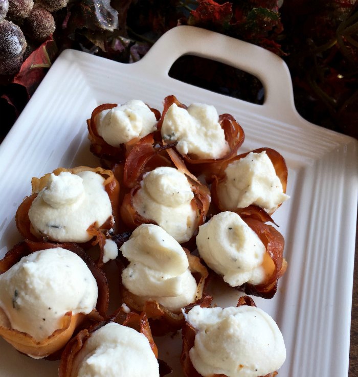 Appetizers with Whipped Goat Cheese Filling