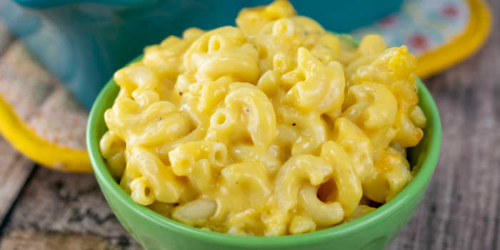 Macaroni and Cheese Casserole Recipe [with Video]