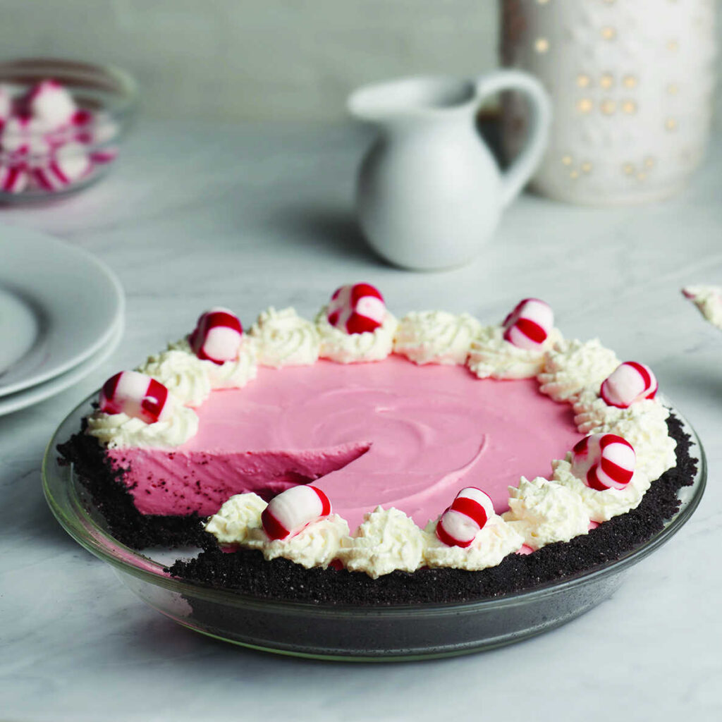 peppermint pie with chocolate cookie crust