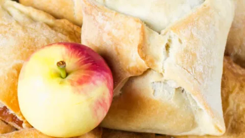 Image for Easy Apple Pie Tarts