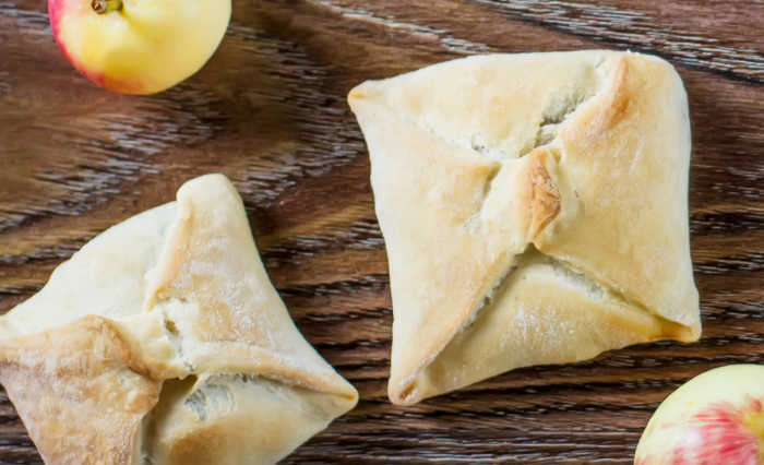 Easy Apple Pie Tarts Recipe