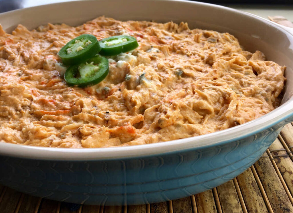 Slow Cooker Spicy Buffalo Chicken Dip 