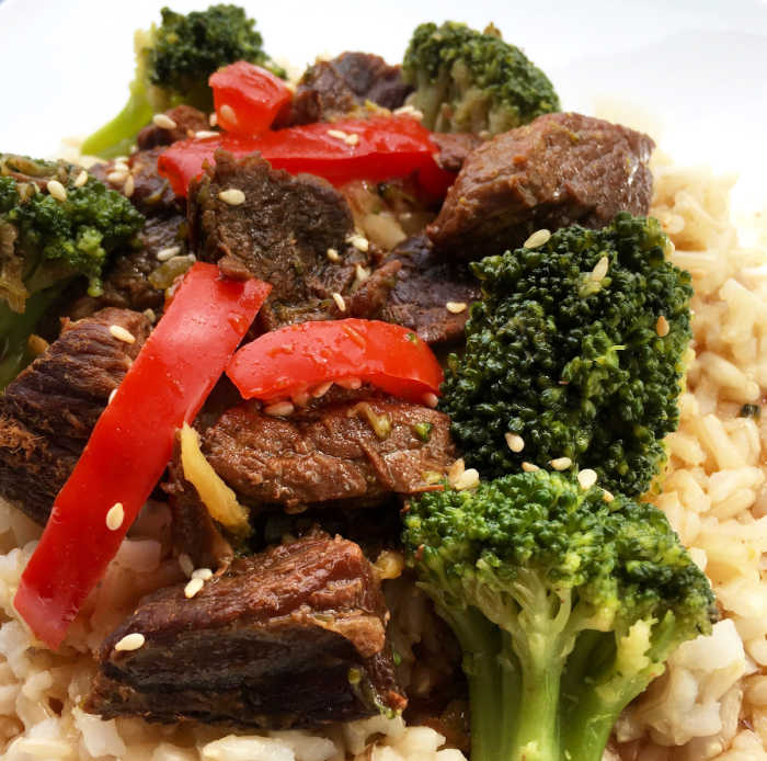 Slow cooker beef and broccoli on rice