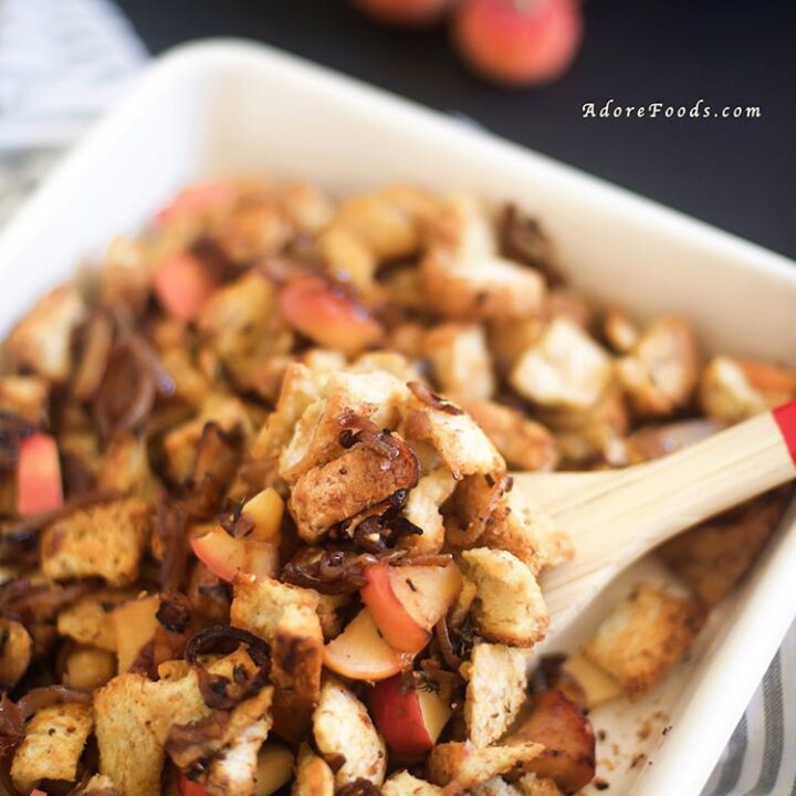Image for Easy caramelized onion and apple stuffing recipe