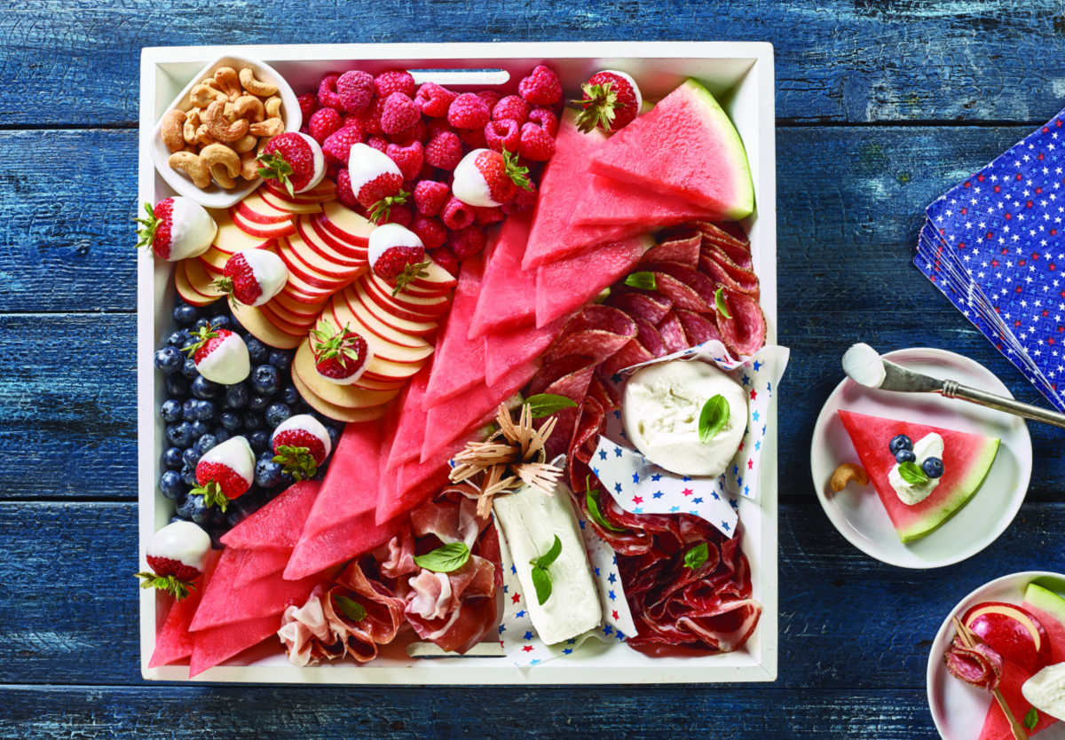 Patriotic Charcuterie Board from Mommy Evolution