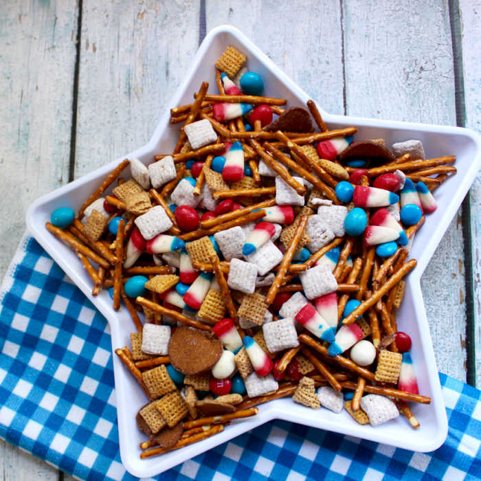 4th of july chex mix recipe