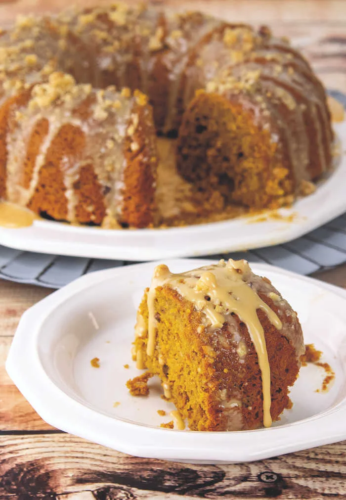 Easy Pumpkin Bundt Cake