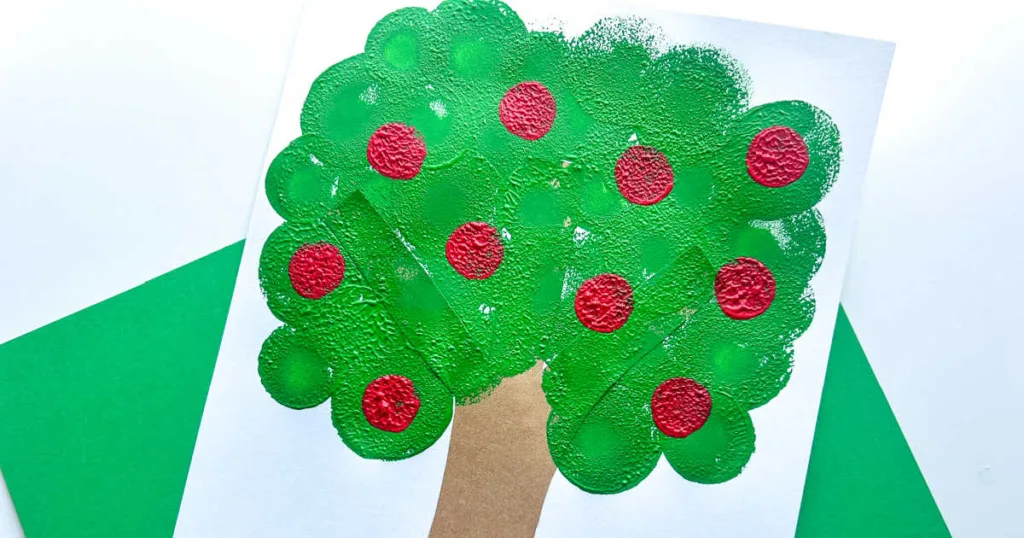 This apple tree painting craft combines creativity, skill-building and a colorful finished product that kids love making and parents love displaying.