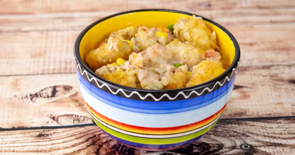 This bacon cheeseburger casserole is an easy, family-friendly comfort dish that delivers big flavor with minimal effort.