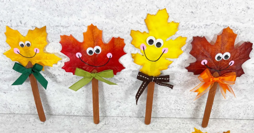 This fall leaf puppet craft blends creativity, skill-building and imaginative play into a project kids love making and using.