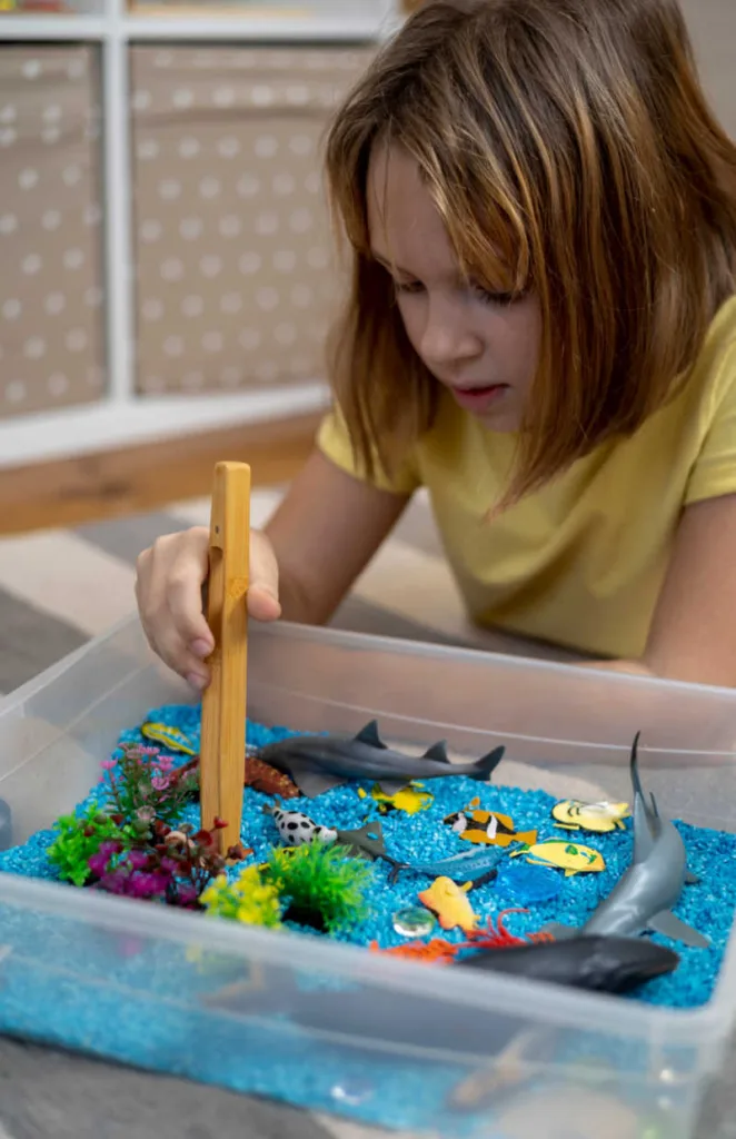 Invite children to explore, sort and imagine ocean scenes through calm, hands-on sensory play that supports fine motor skills and Montessori-style learning.