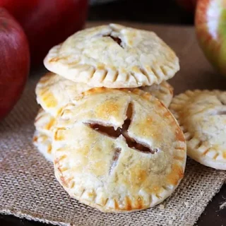 Image for Apple Pie Cookies (aka: 4-Bite Apple Pies)