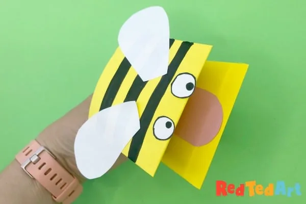 Image for Easy Bee Hand Puppet Made from Paper