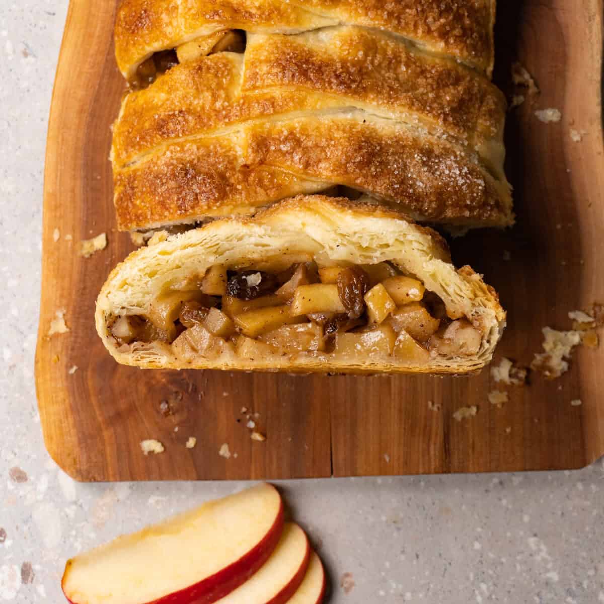 Image for Puff pastry apple pie