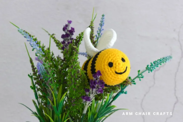 Image for Crochet Amigurumi Bee