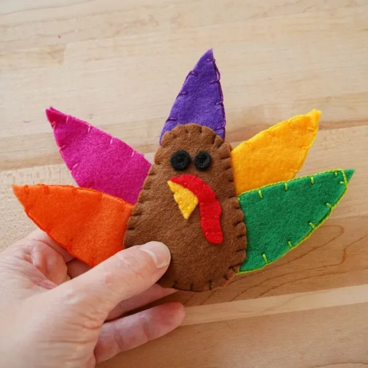 Image for How to Make a Felt Turkey Craft