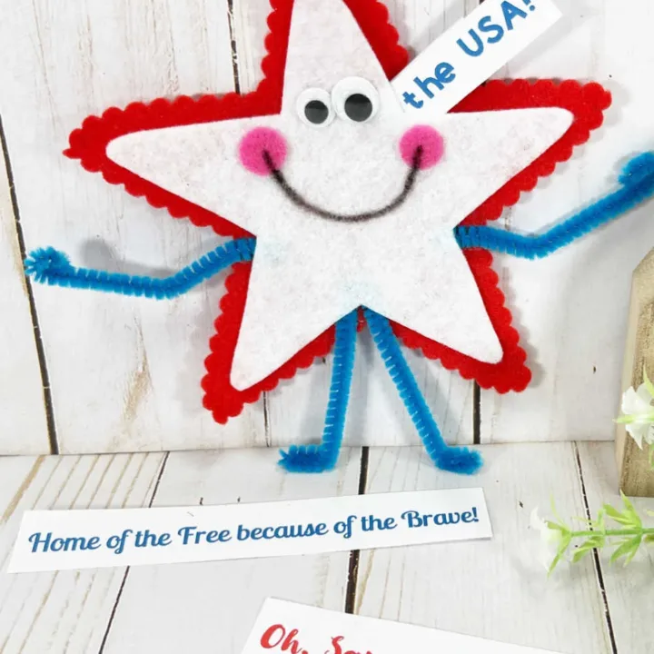 Image for Easy Patriotic Felt Stars Craft for Kids