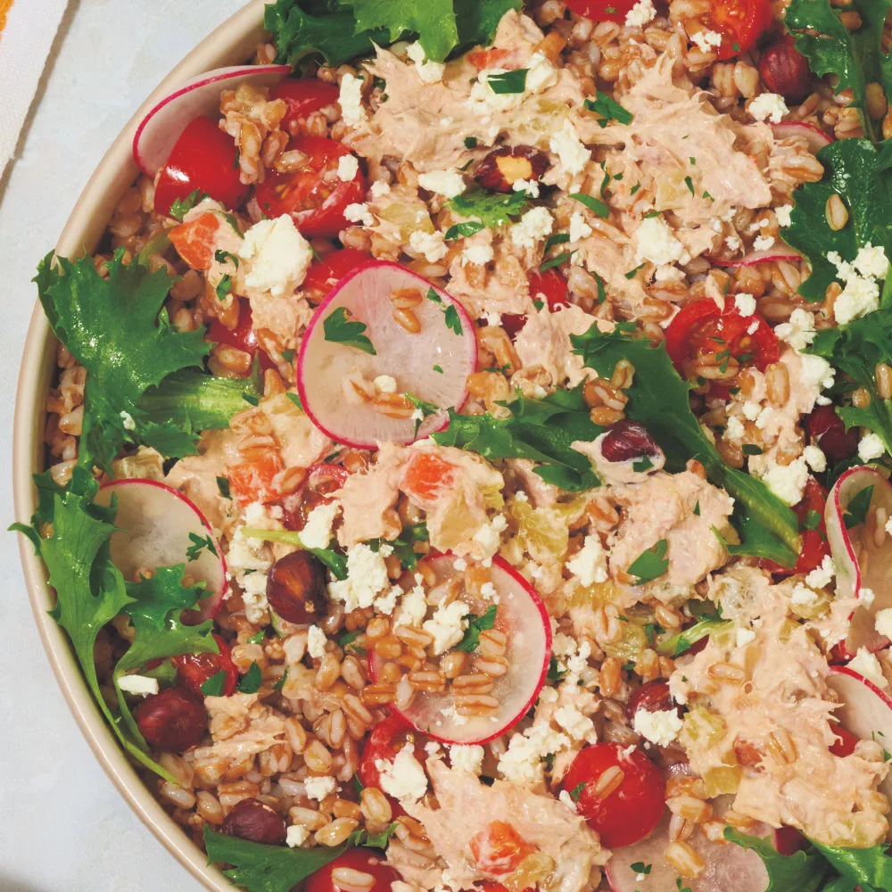 These pairings make Mediterranean Farro Tuna Salad perfect for lunches, light dinners or meal prep.