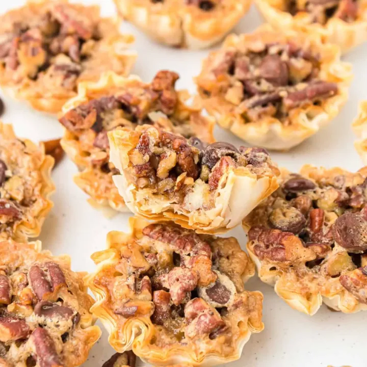 Image for Mini Pecan Pie Bites (With Chocolate Chips)