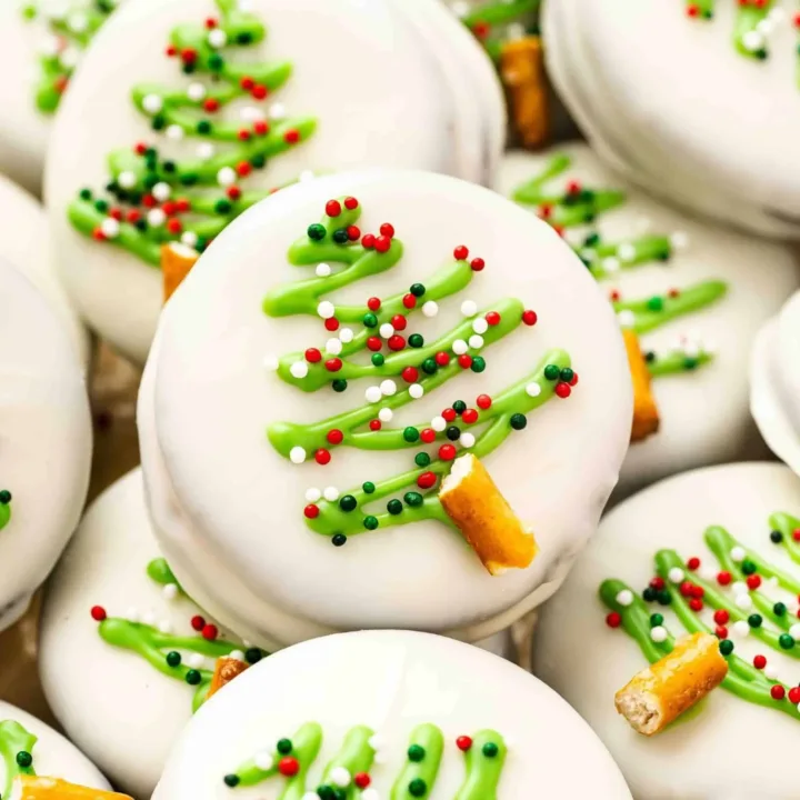 Image for Easy No-Bake White Chocolate Covered Oreos