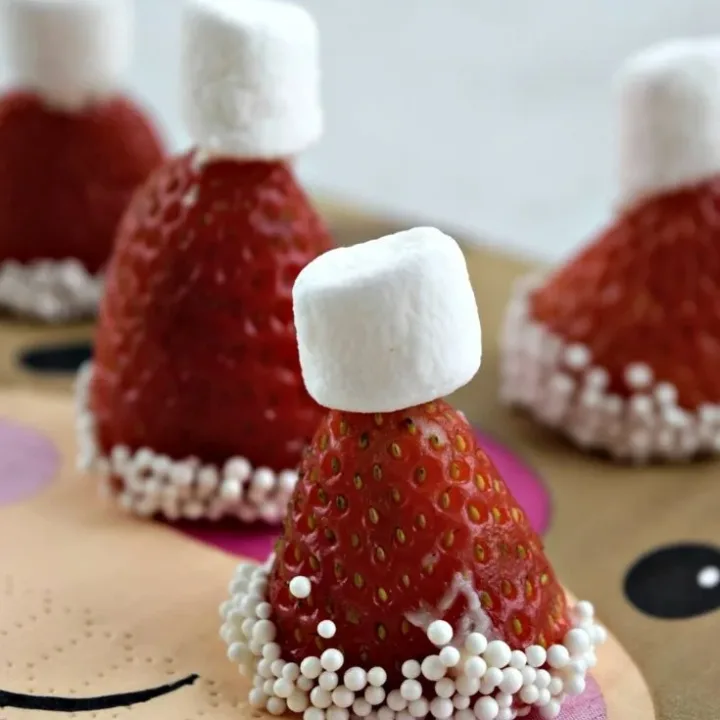 Image for Santa Hat Strawberries Recipe