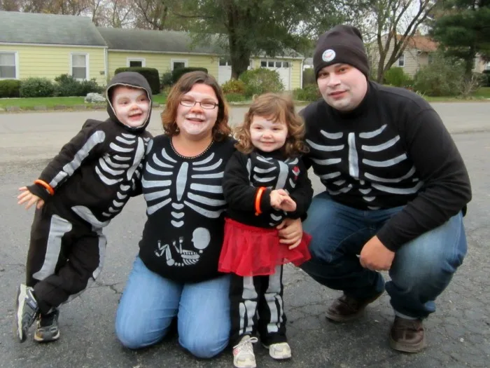 Image for DIY Skeleton Family Halloween Costumes